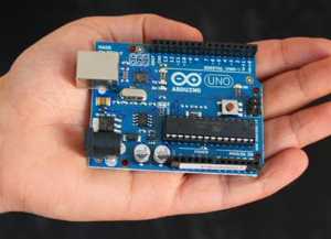 Arduino Uno board 